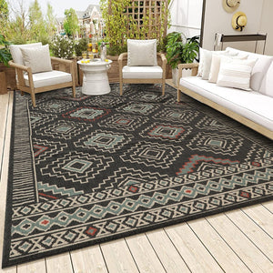 HomeRoots 5' X 7' Blue and Ivory Geometric Area Rug – Stylish, Durable, Stain-Resistant for High-Traffic Spaces 712749