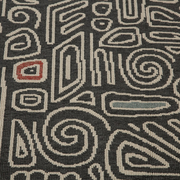 HomeRoots 5' X 7' Black And Beige Abstract Area Rug – Stylish, Durable, Stain-Resistant for Family Spaces 712755