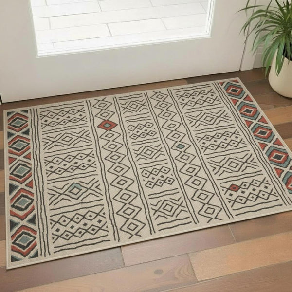 HomeRoots 5' X 7' Beige and Black Geometric Area Rug - Modern Design, Stain-Resistant, Perfect for High-Traffic Homes 712764