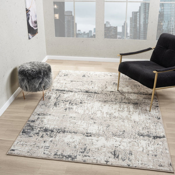 HomeRoots 5' Blue and Sky Blue Floral Distressed Area Rug - Bohemian Chic, Durable, Stain-Resistant Comfort! 712788