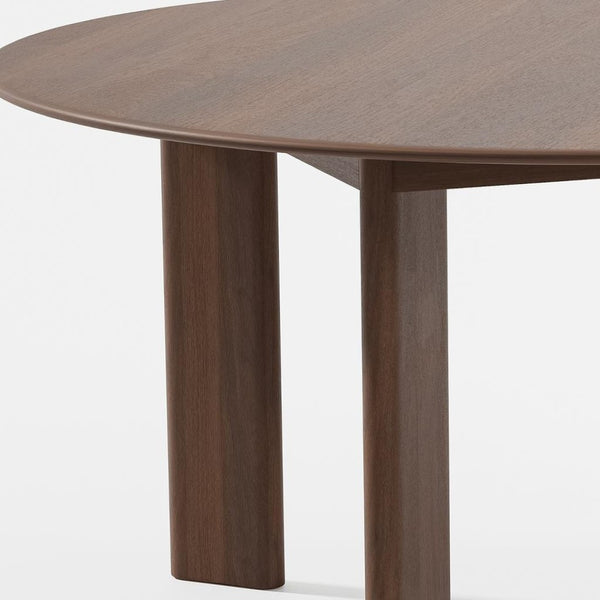 HomeRoots 59" Timeless Solid Oak Round Dining Table - Seats 8, Perfect for Meals, Games & Versatile Living Spaces 712865