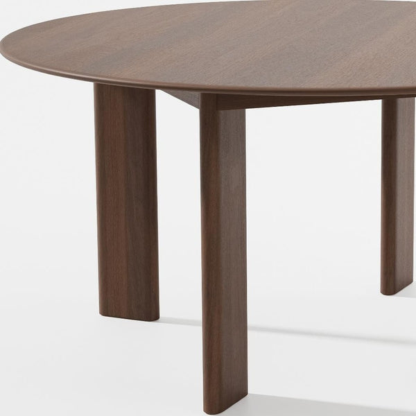 HomeRoots 59" Timeless Solid Oak Round Dining Table - Seats 8, Perfect for Meals, Games & Versatile Living Spaces 712865