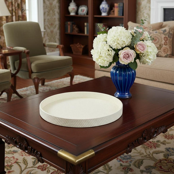HomeRoots Set of Two Light Brown Faux Wicker Rectangular Trays - Stylish, Durable, and Perfect for Serving! 713548