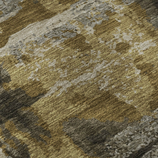 HomeRoots 8' Coffee and Gray Abstract Round Rug - Stylish, Washable, UV-Protected, Non-Slip, Ideal for Homes 714634