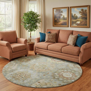 HomeRoots 8' X 10' Sage And Beige Medallion Area Rug - Durable, Stain-Resistant, UV Protected & Machine Washable! 714941
