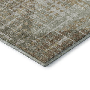 HomeRoots 8' Sage and Beige Geometric Washable Round Rug - Durable, Stain-Resistant, UV Protected, Soft Style 714994