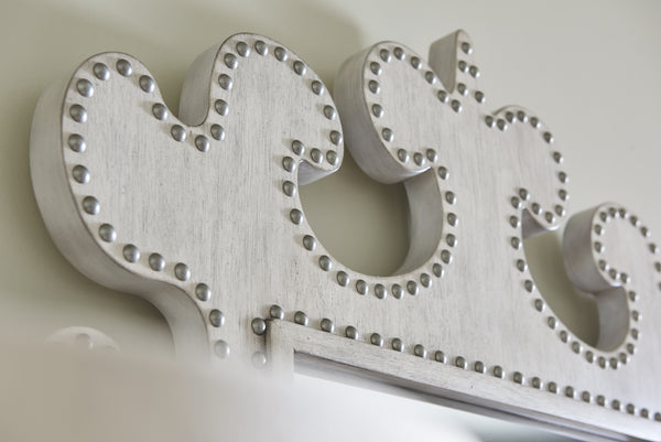 Lexington Hempstead Vertical Mirror - Elegant Scrolled Frame With Nailhead Trim And Sophisticated Oyster Finish Oyster  714-203