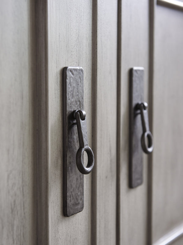 Lexington Oakdale Buffet - Elegant Transitional Design With Generous Storage And Sophisticated Oyster Finish Oyster  714-852