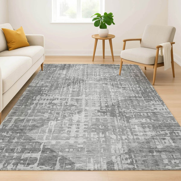 HomeRoots 5' X 8' Gray & Silver Geometric Area Rug – Stylish, Washable, UV-Protected for Modern Homes! 715005