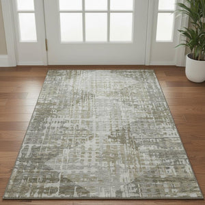 HomeRoots 5' X 8' Modern Pewter and Gray Geometric Washable Area Rug with UV Protection for High-Traffic Spaces 715011