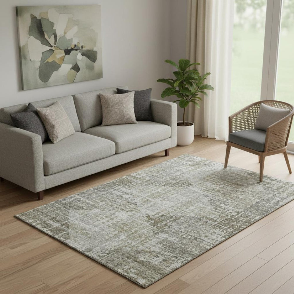 HomeRoots 8' Modern Pewter and Gray Geometric Washable Round Rug with UV Protection for Busy Homes 715012