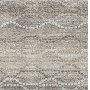 HomeRoots 8' Beige and Ivory Abstract Geometric Round Rug - Washable, UV-Protected, and Pet-Friendly Design 715264