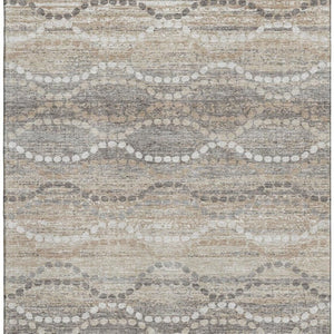 HomeRoots 8' Beige and Ivory Abstract Geometric Round Rug - Washable, UV-Protected, and Pet-Friendly Design 715264