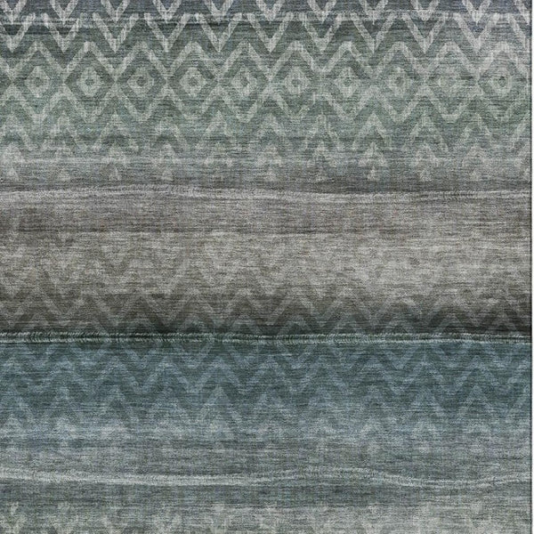 HomeRoots 5' X 8' Blue and Gray Geometric Area Rug – Washable, UV Protected, Perfect for High-Traffic Spaces! 715641