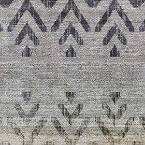 HomeRoots 8' Gray and Charcoal Geometric Washable Round Rug with UV Protection - Durable, Stylish, Easy-Care Design 715654