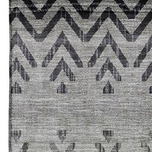 HomeRoots 9' X 12' Gray And Charcoal Geometric Washable Area Rug with UV Protection for Modern Living Spaces 715656