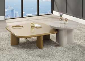 HomeRoots 35" Oak Wood Round Coffee Table - Elegant Low-Profile Design for Modern Living Spaces & Daily Use 716361