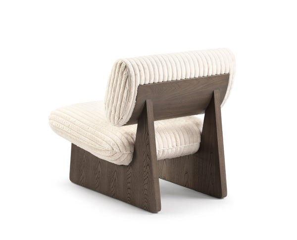 HomeRoots 32" Beige Chenille Lounge Chair with Gold Accents - Modern Comfort & Style for Any Room Decor 716387