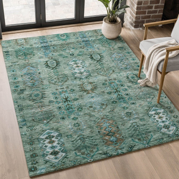 HomeRoots 8' Green and Teal Southwestern Round Rug – Machine Washable, UV Protected, Non-Slip Backing for Durability 716458