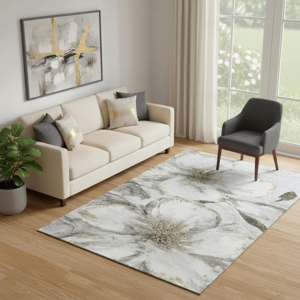 HomeRoots 8' Silver And Gray Floral Washable Round Rug - Family-Friendly, UV Protected, Durable Home Decor 716662