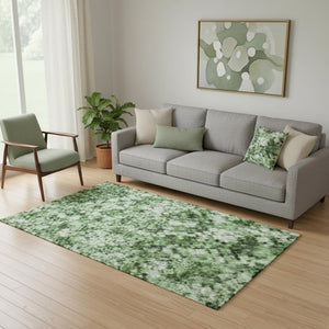 HomeRoots 8' Vibrant Green and Teal Abstract Round Rug – Washable, UV Protected, Stain Resistant & Non-Slip! 716698