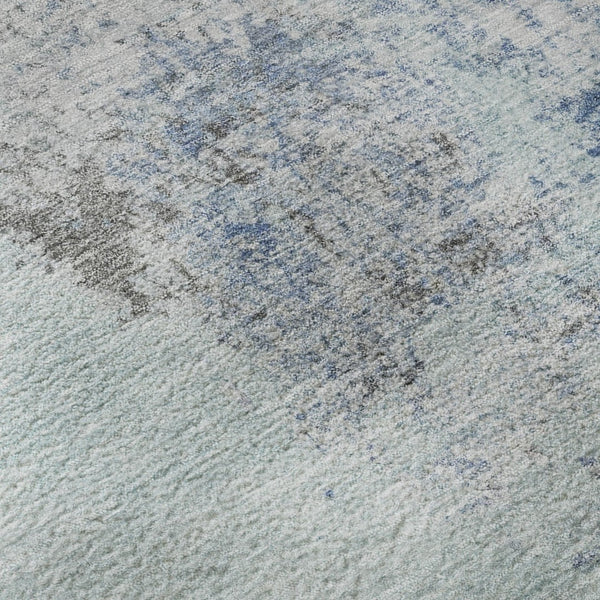 HomeRoots 8' Turquoise and Gray Abstract Washable Round Rug - UV Protected, Non-Slip, Perfect for High-Traffic Areas 717077