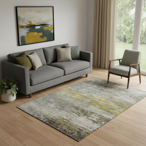 HomeRoots 8' Washable Taupe and Gold Abstract Round Rug – Durable, UV Resistant, Ideal for Busy Homes & Pets 717125