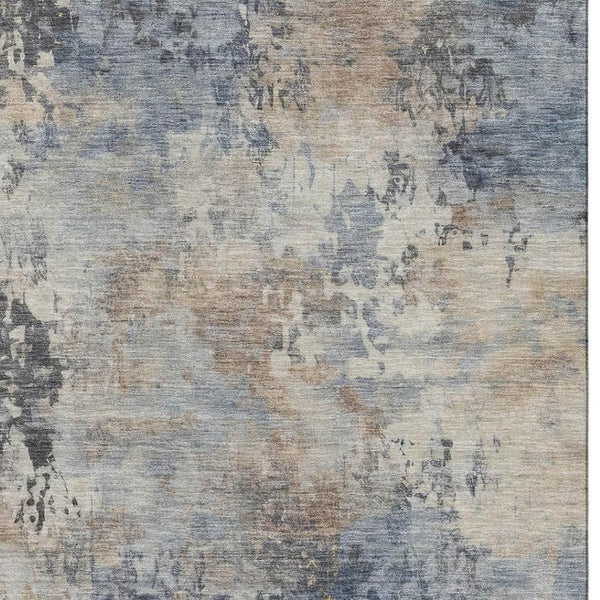 HomeRoots 8' Denim Blue & Beige Abstract Round Rug - Washable, UV Protected, Stain Resistant for Family Living 717137