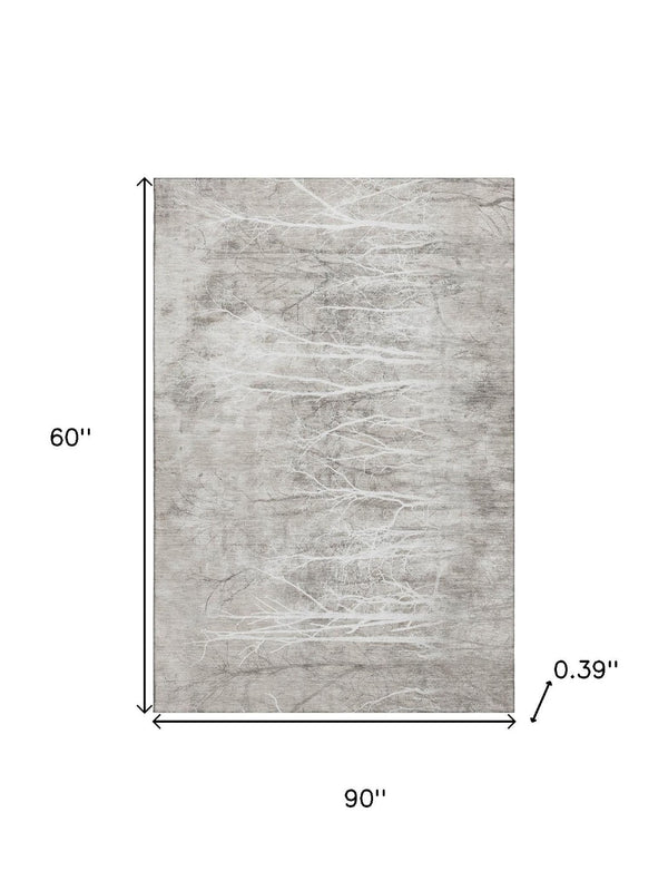 HomeRoots 8' Silver And Ivory Floral Round Rug – Washable, UV Protected, Stain-Resistant for High Traffic Areas 717287