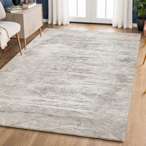 HomeRoots 8' Silver And Ivory Floral Round Rug – Washable, UV Protected, Stain-Resistant for High Traffic Areas 717287
