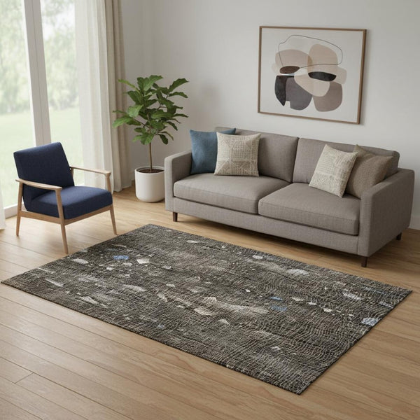 HomeRoots 8' Chocolate and Beige Abstract Round Rug – Washable, UV-Protected, Stain Resistant for Homes 717545