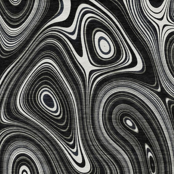 HomeRoots 8' Black and Ivory Geometric Round Rug - Washable, UV Protected, Durable Polyester for Modern Spaces 717708