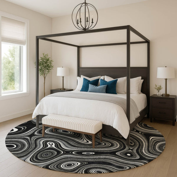 HomeRoots 8' X 10' Black and Ivory Geometric Washable Area Rug - Stylish, UV-Protected, Stain-Resistant Design 717709