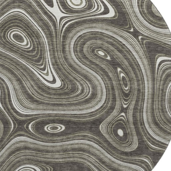 HomeRoots 8' X 10' Stylish Gray & Silver Geometric Area Rug - Washable, UV Protected, Ideal for High-Traffic Areas 717721