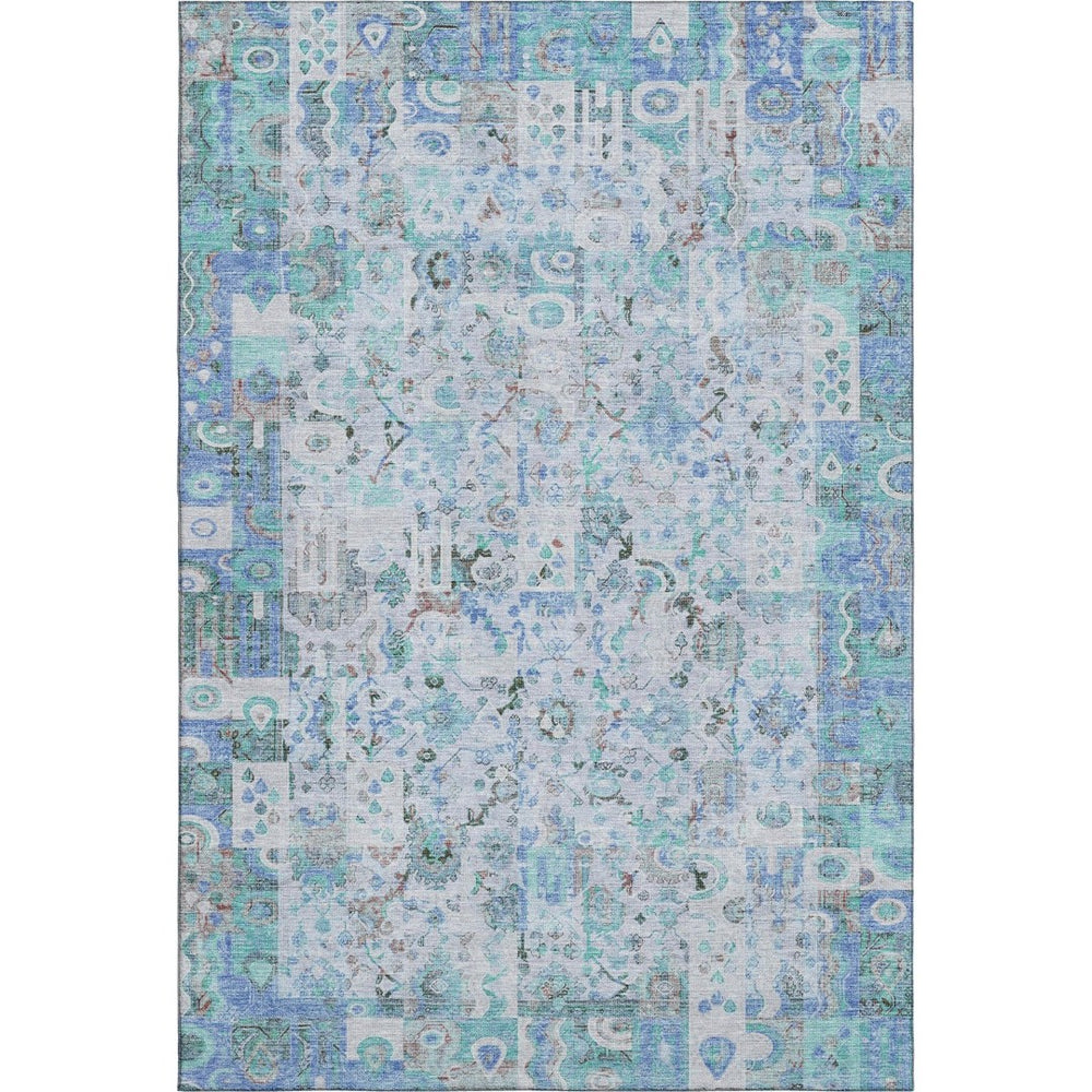 HomeRoots 5' Blue and Ivory Patchwork Area Rug - Washable, UV-Protected, Non-Slip, Perfect for Busy Spaces! 717757