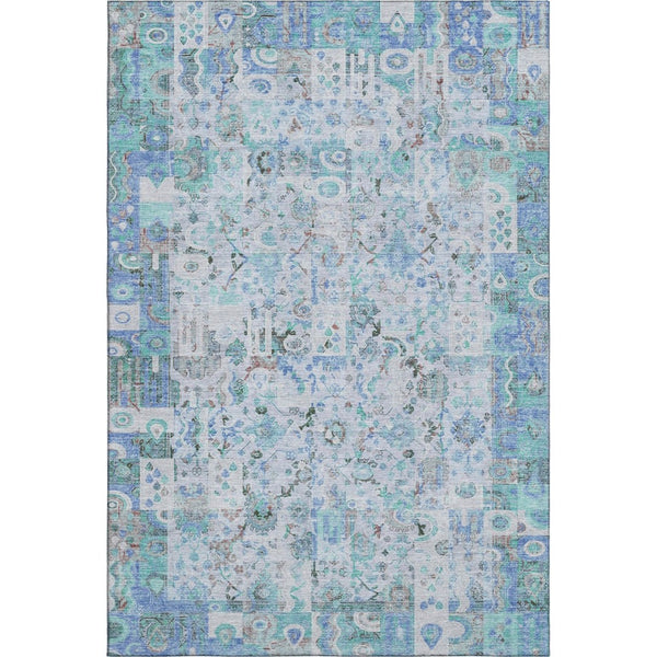 HomeRoots 8' Blue and Ivory Patchwork Washable Round Rug - UV Protected, Stain Resistant, Durable Design for Homes 717758