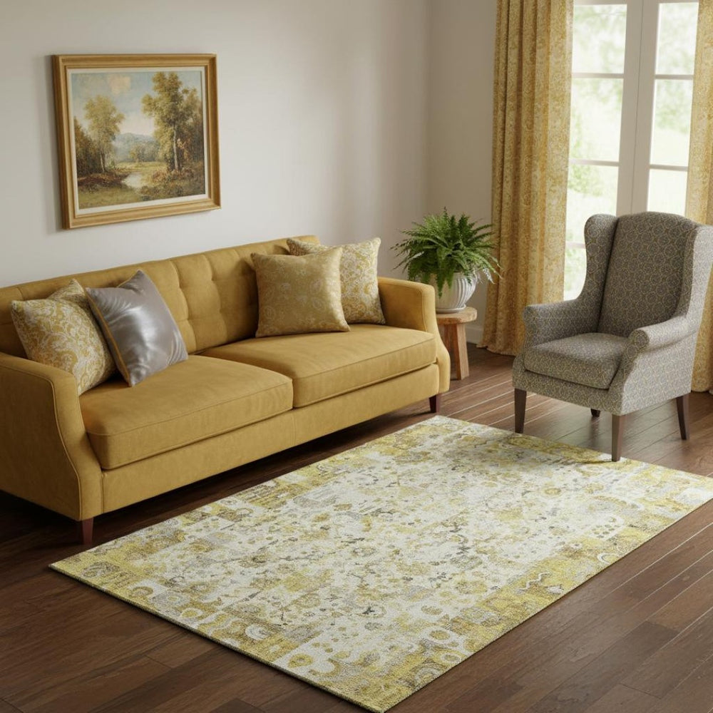 HomeRoots 8' Gold and Ivory Patchwork Washable Round Rug - UV-Protected, Stain-Resistant, Family-Friendly Design 717764
