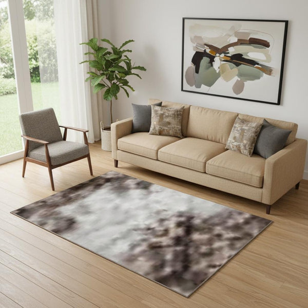 HomeRoots 8' Brown and Beige Striped Round Rug - Washable, UV Protected, Stain Resistant for Homes with Kids & Pets 717818