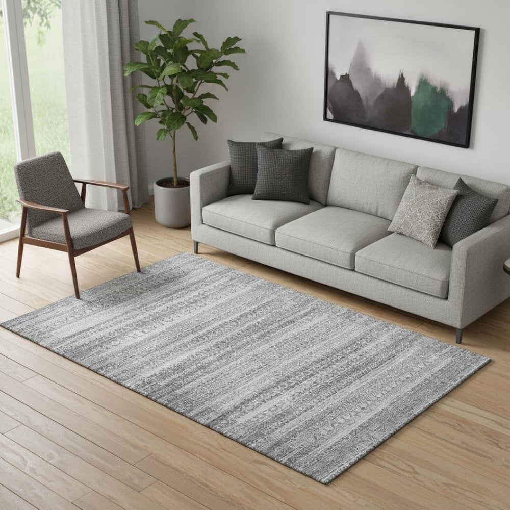 HomeRoots 8' Gray and Silver Striped Washable Round Rug with UV Protection - Durable, Stylish, and Easy Care! 717836