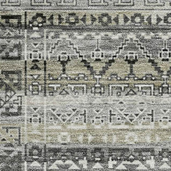 HomeRoots 5' X 8' Stylish Washable Area Rug in Pewter & Charcoal with UV Protection for High-Traffic Spaces 717841