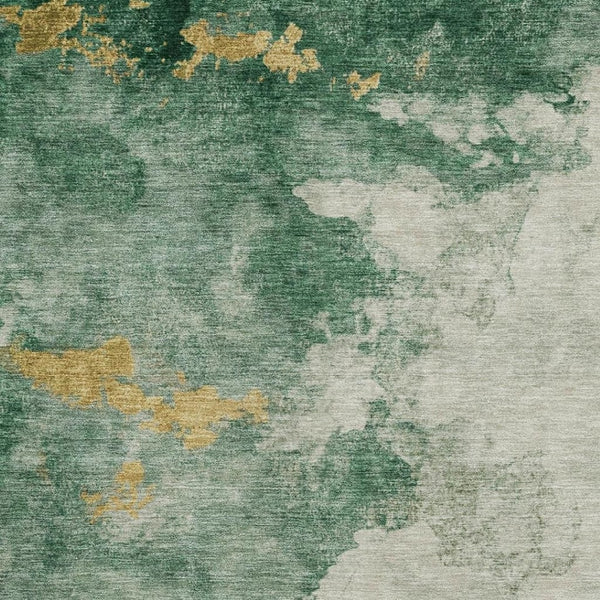 HomeRoots 8' Emerald & Gold Abstract Washable Round Rug - UV-Resistant, Stain-Proof, Perfect for High-Traffic Areas 718142