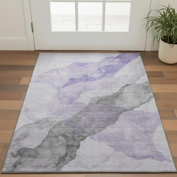 HomeRoots 5' Lavender and Gray Abstract Area Rug - Washable, UV-Protected, Perfect for High-Traffic Homes! 718171