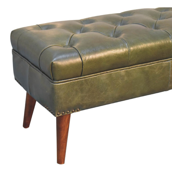 HomeRoots 31" Brown Solid Wood Storage Bench - Stylish Entryway Seating with Hidden Cabinet for Easy Organization 718234