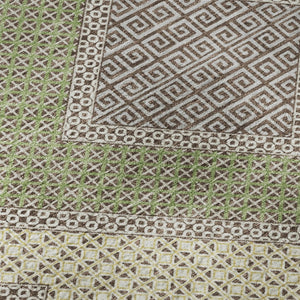 HomeRoots 8' Brown and Copper Geometric Washable Round Rug - UV Protection, Stain Resistant, Modern Style 718283