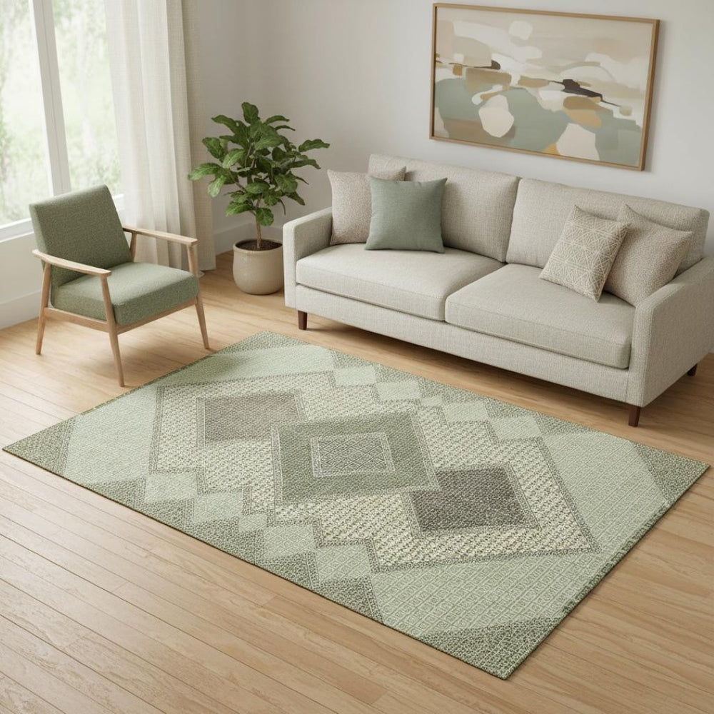 HomeRoots 8' Green and Gray Geometric Round Rug - Washable, UV-Protected, Stain-Resistant for Busy Homes 718295