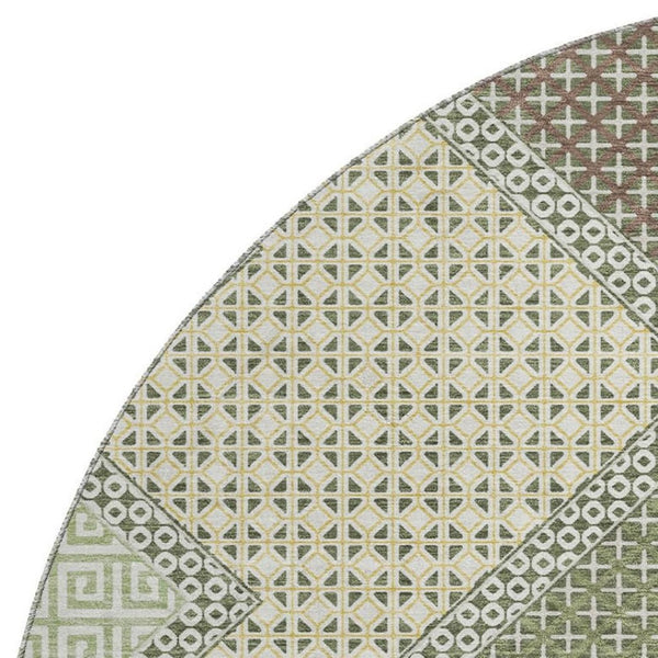 HomeRoots 8' X 10' Stylish Green and Gray Geometric Area Rug - Durable, Washable, UV-Protected & Stain-Resistant 718296