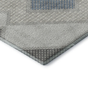 HomeRoots 5' X 8' Gray & Charcoal Geometric Area Rug – Washable, UV-Protected, Stain-Resistant, Durable Design! 718300