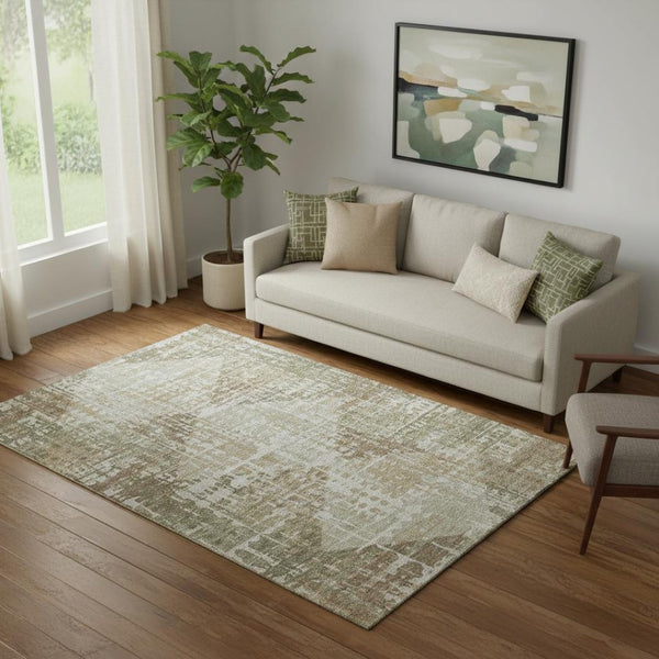 HomeRoots 8' Versatile Fern Green and Beige Geometric Washable Round Rug with UV Protection for Any Space 718385