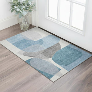 HomeRoots 5' X 8' Denim Blue & Gray Abstract Washable Area Rug – Durable, UV-Protected, Modern Design for Homes 718534