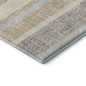 HomeRoots 8' Gold and Beige Striped Washable Round Rug – Durable, UV-Protected, Ideal for High-Traffic Areas 718596